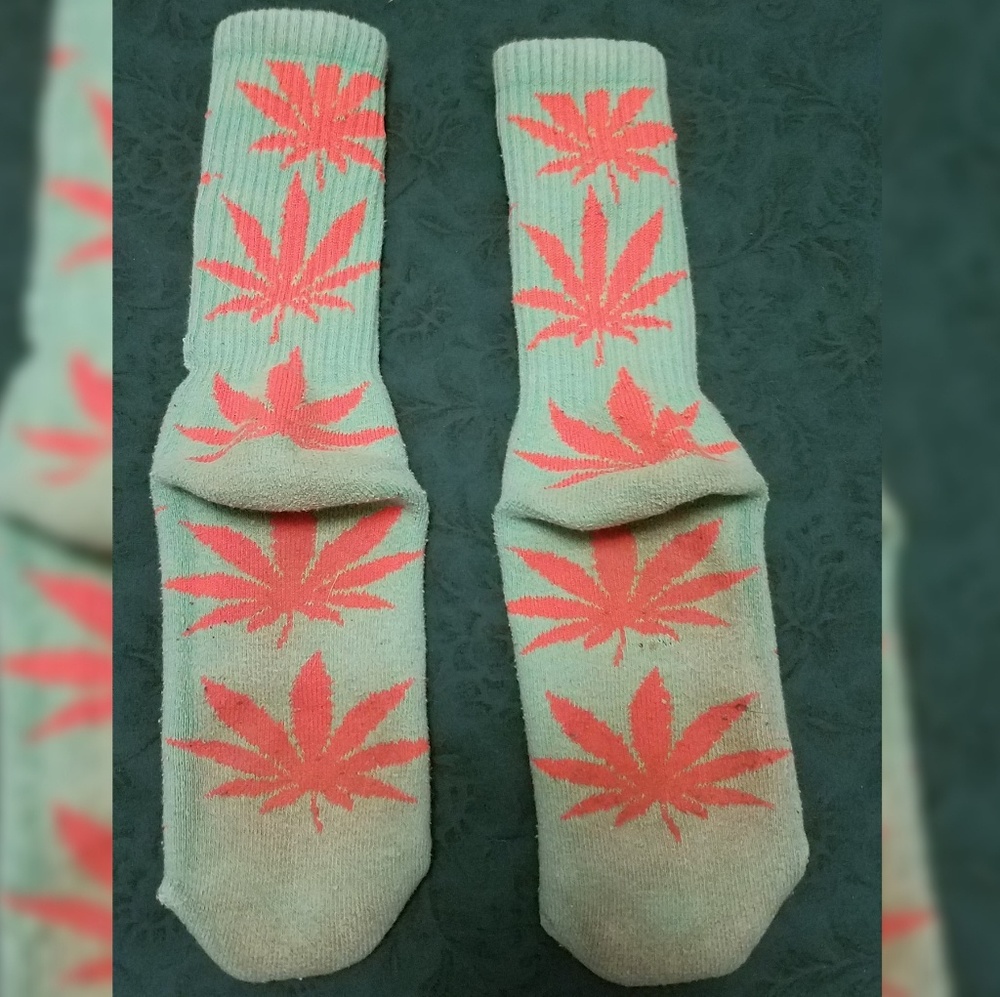 Huff socks! - Picture 3 of 4